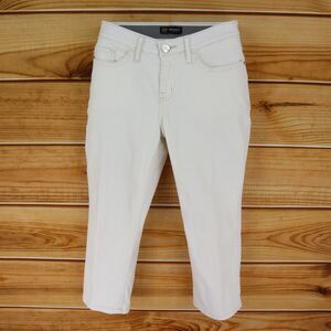 Lee Capri Jeans Mid Rise Womens Size 4P White Denim‎ Stretch Regular Fit Pockets